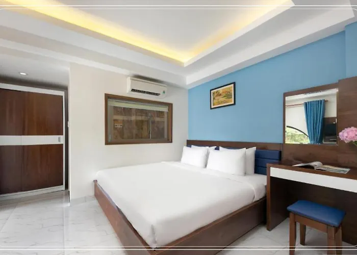 Grand Funiki Hostel Dana