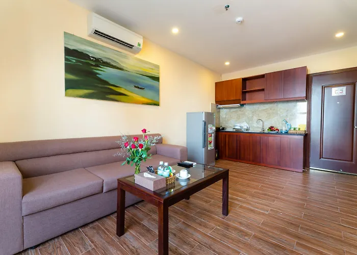 Nhat Minh Hotel And Apartment