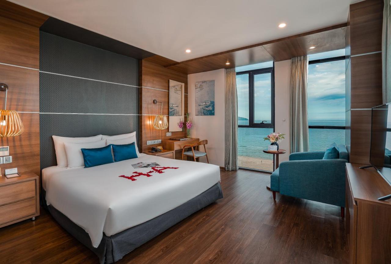 Deluxe Double Room Sea View Afternoon Tea
