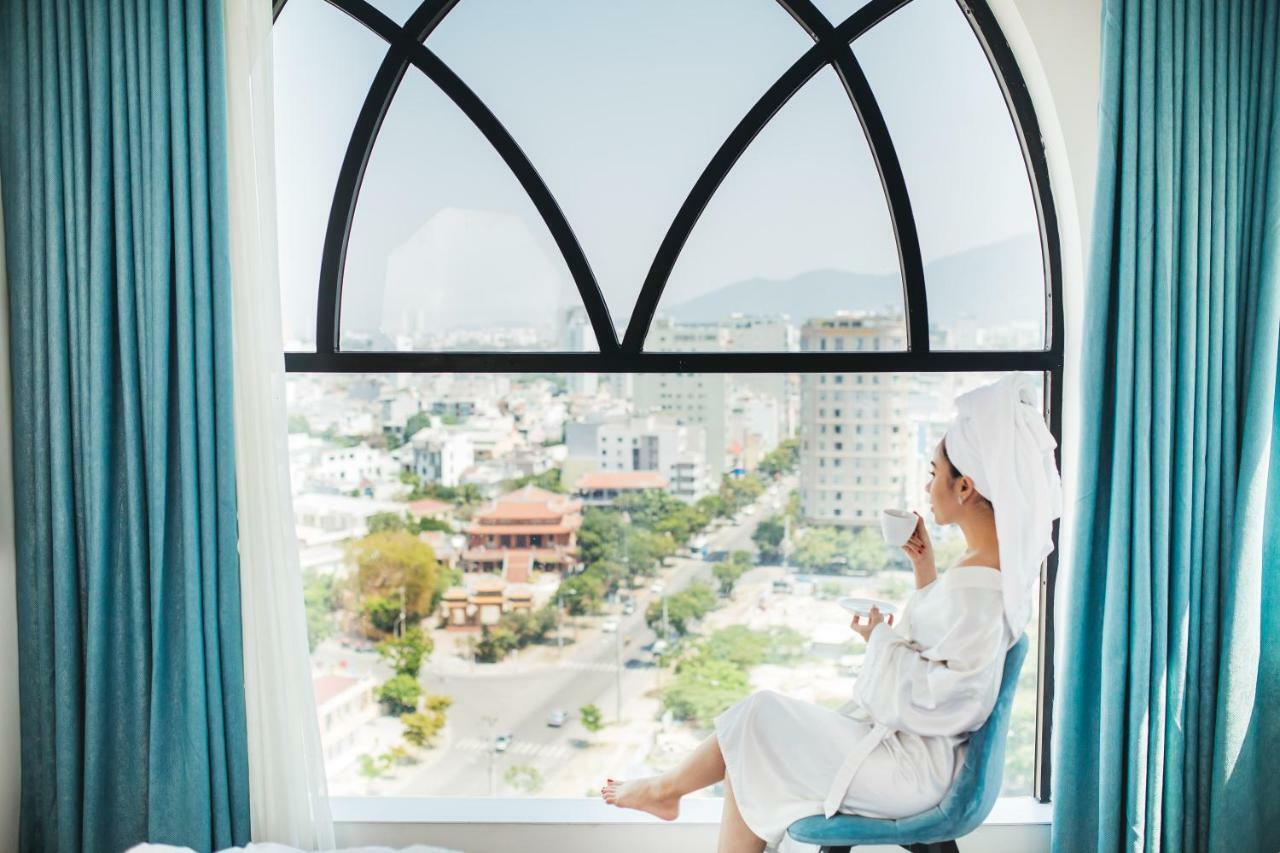 Phòng Grand Deluxe Giường Đôi Hướng Ra Một Phần Biển