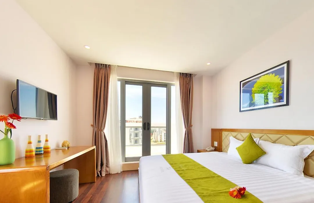 Ronal Hotel-1