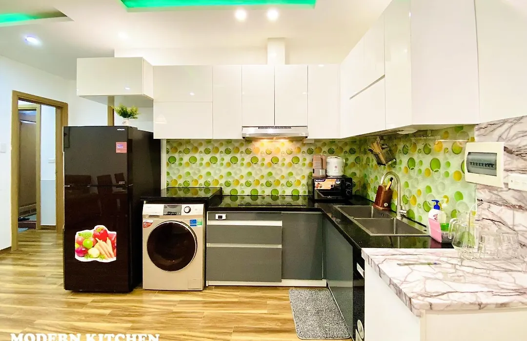New Home, Near Beach, Strong Wifi,Free Pick Up-1