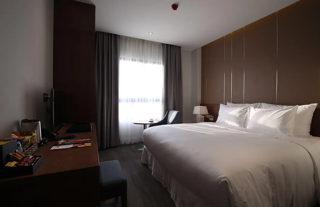 Avora Hotel-1
