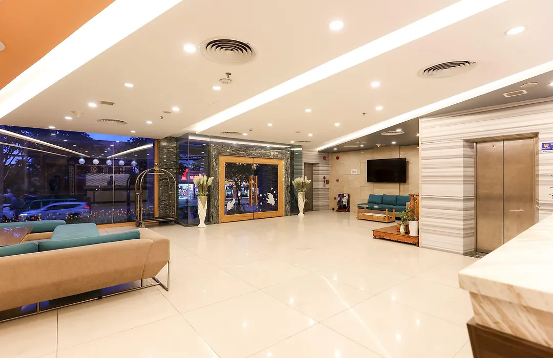 Grand Jeep Hotel-1