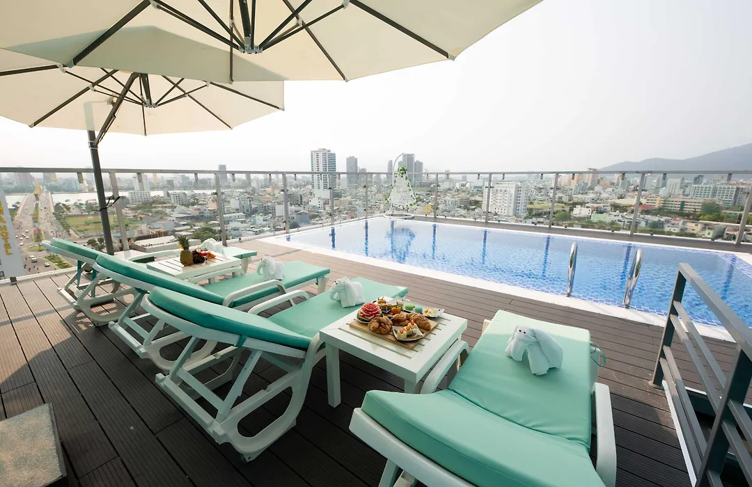 Calix Hotel-1