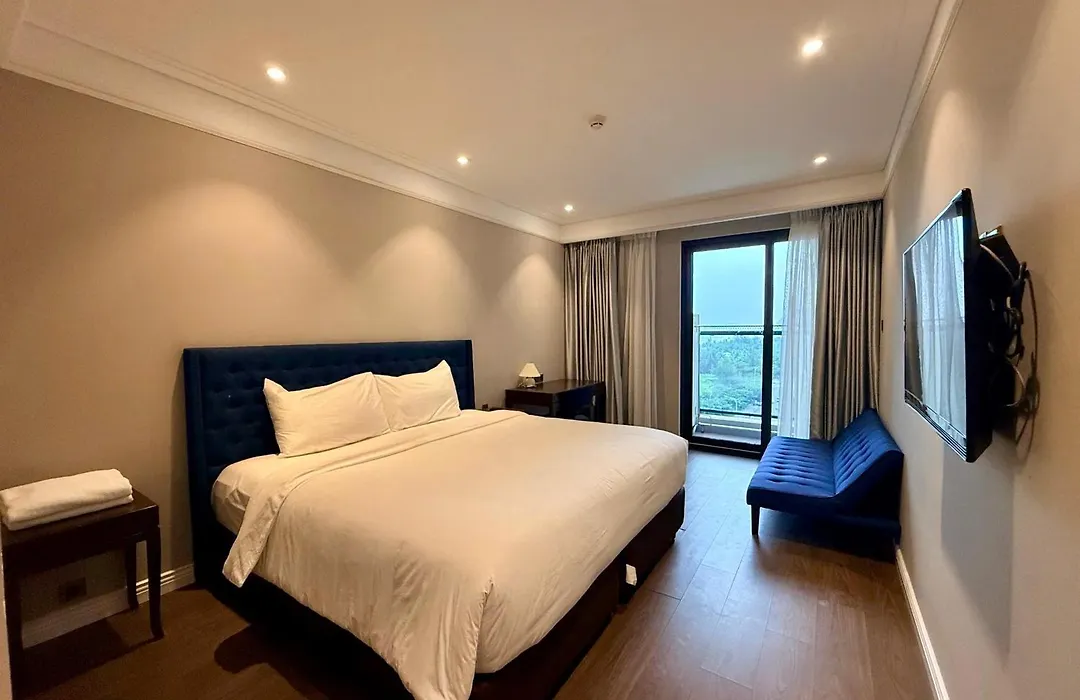 Luxury Apartment With Ocean View - 1 Minute To Beach-1