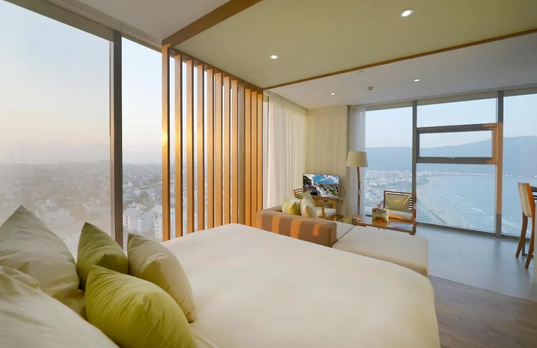 Fusion Suites Da Nang-1