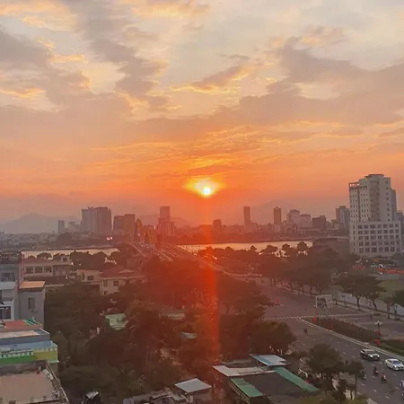 Cali Hotel Books Da Nang-3