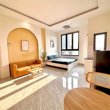 Corgi House Danang-2
