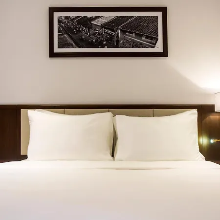 Di Lusso Boutique Hotel Riverside Danang-3