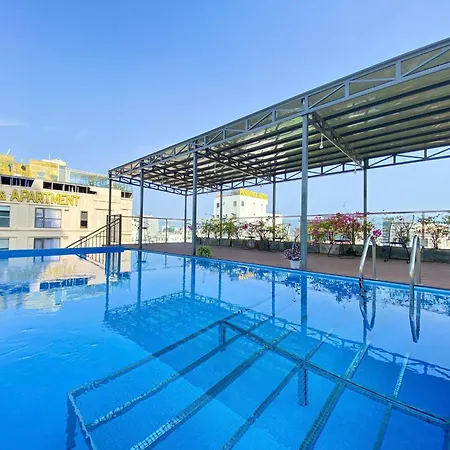 Hummer Hotel & Apartment Da Nang Beach-2