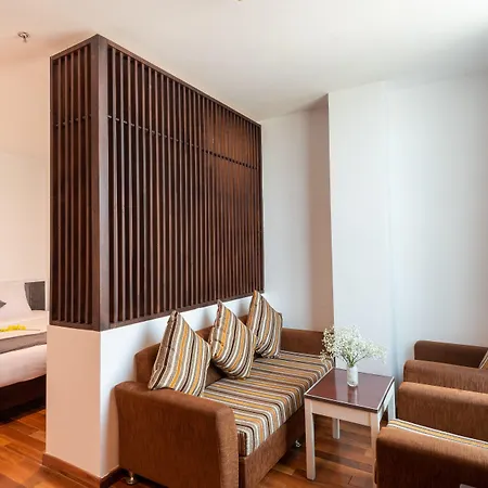 Tarasa Hotel By Elite24-2