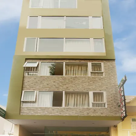 Phuong Tung Hotel-2