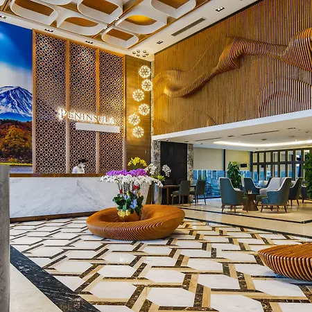 Peninsula Hotel Danang-2