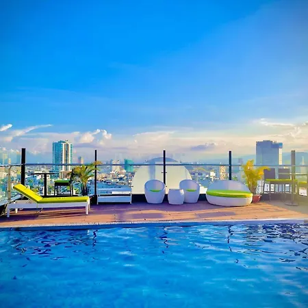 Roliva Hotel & Apartment Danang-3
