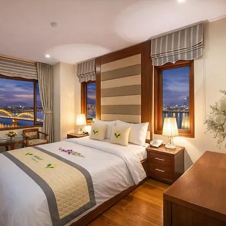 Moonlight Hotel & Suites - Highfloor View Of The City Center And Dragon Bridge-2