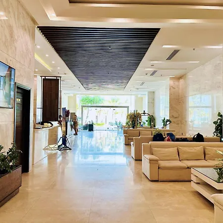 Yarra Ocean Suites Danang-3