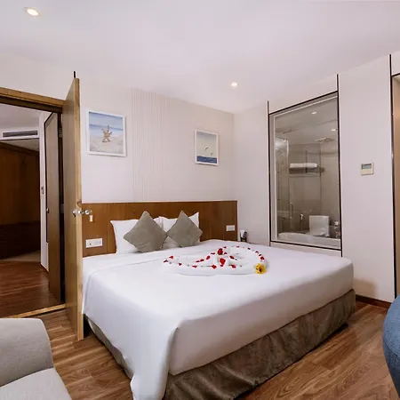 Royal Lotus Hotel Danang-2