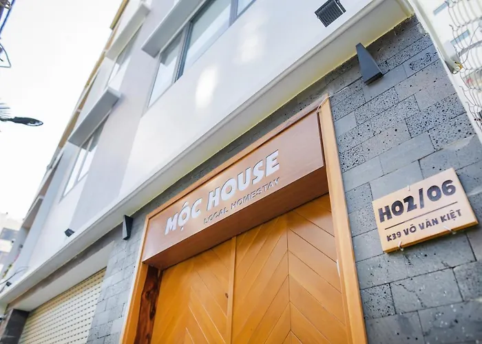 Moc House Homestay