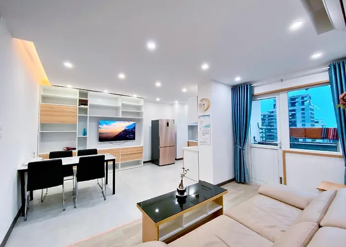 Muong Thanh Luxury Beach Apartment Da Nang