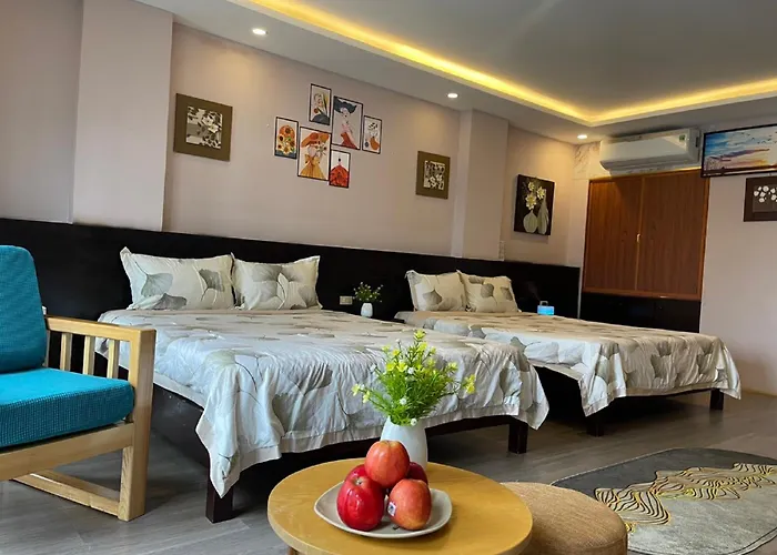 Nalini Hotel &