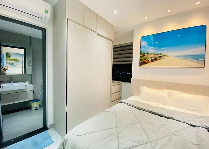 Muong Thanh Luxury Beach Apartment Da Nang