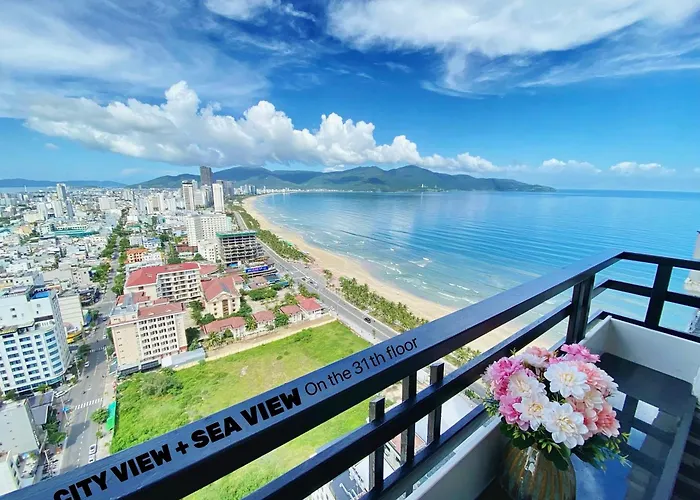 Căn hộ 2 phòng ngủ view biển Mỹ Khê Đà Nẵng