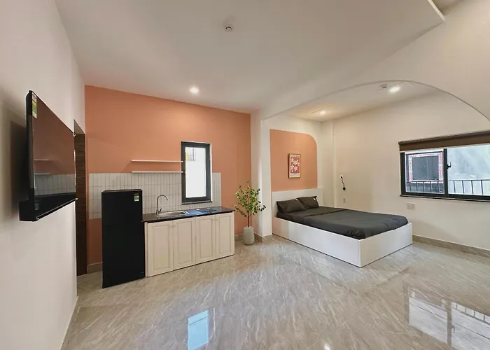 Corgi House Danang Apartment, Việt Nam