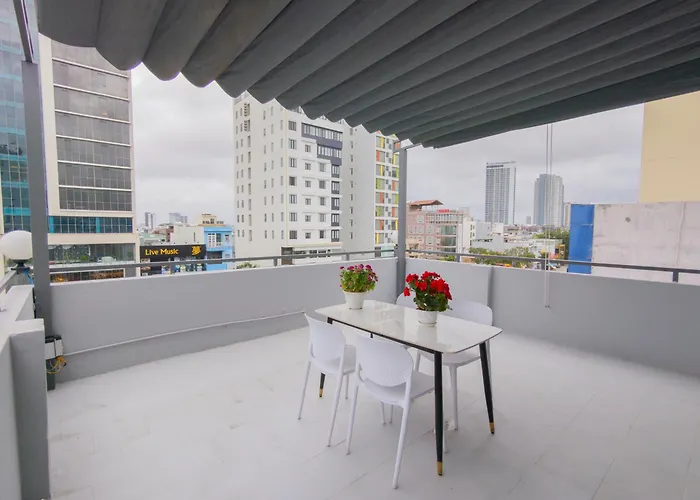 Le'S Hotel & Apartment