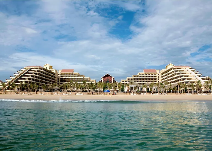 Crowne Plaza Danang &