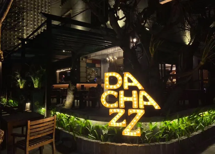 Chu Hotel