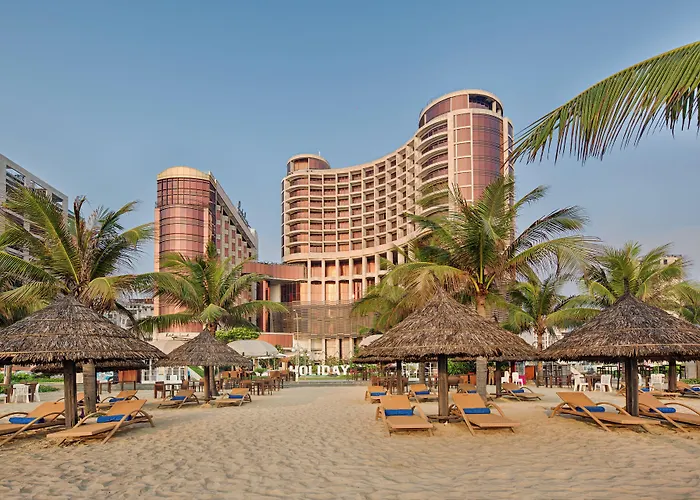 Holiday Beach Danang