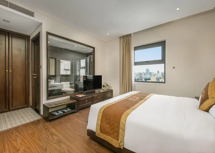 Cosmos Hotel Danang, Việt Nam