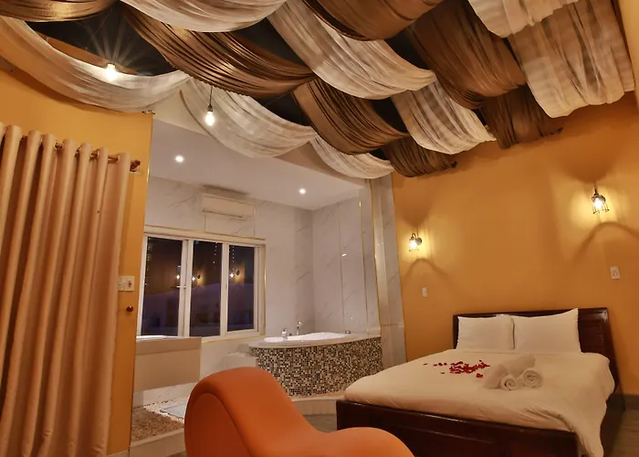 Lotus Hotel
