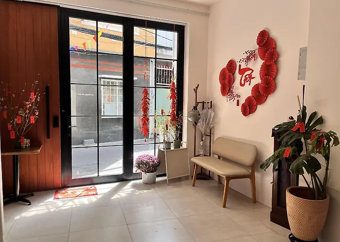 Cỏ Lá Homestay